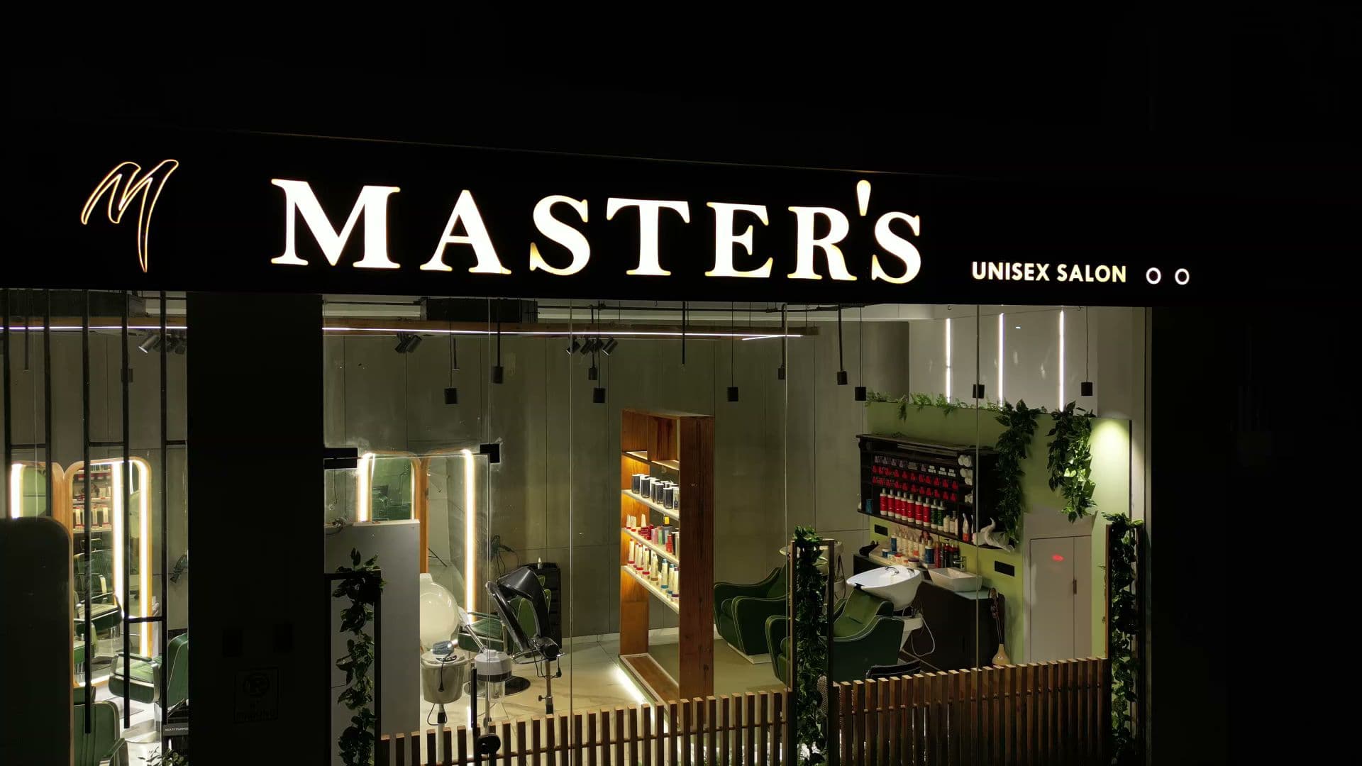 Masters Unisex salon