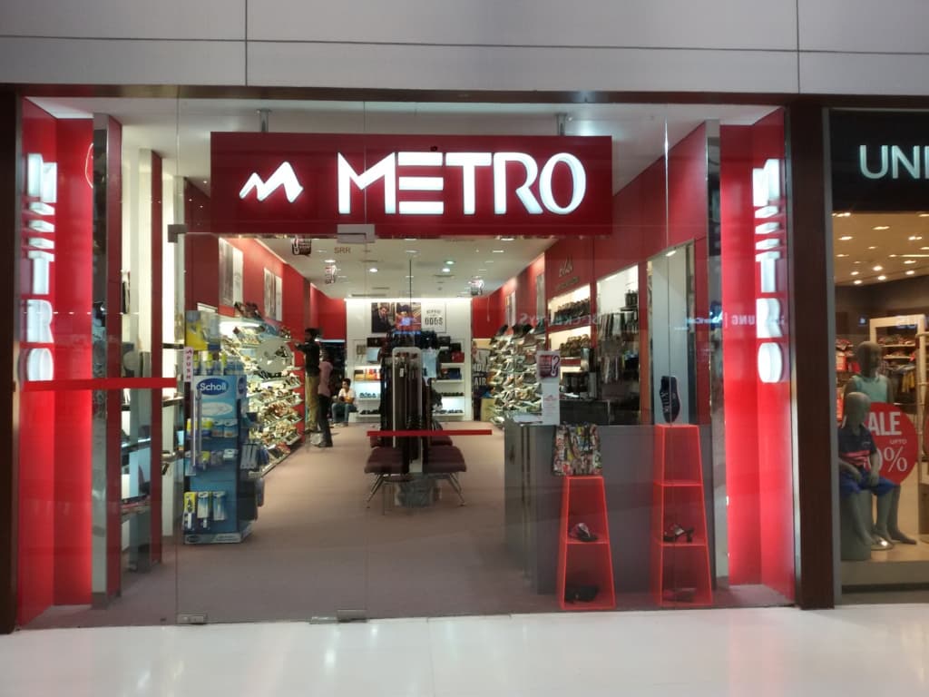 Metro Shoes