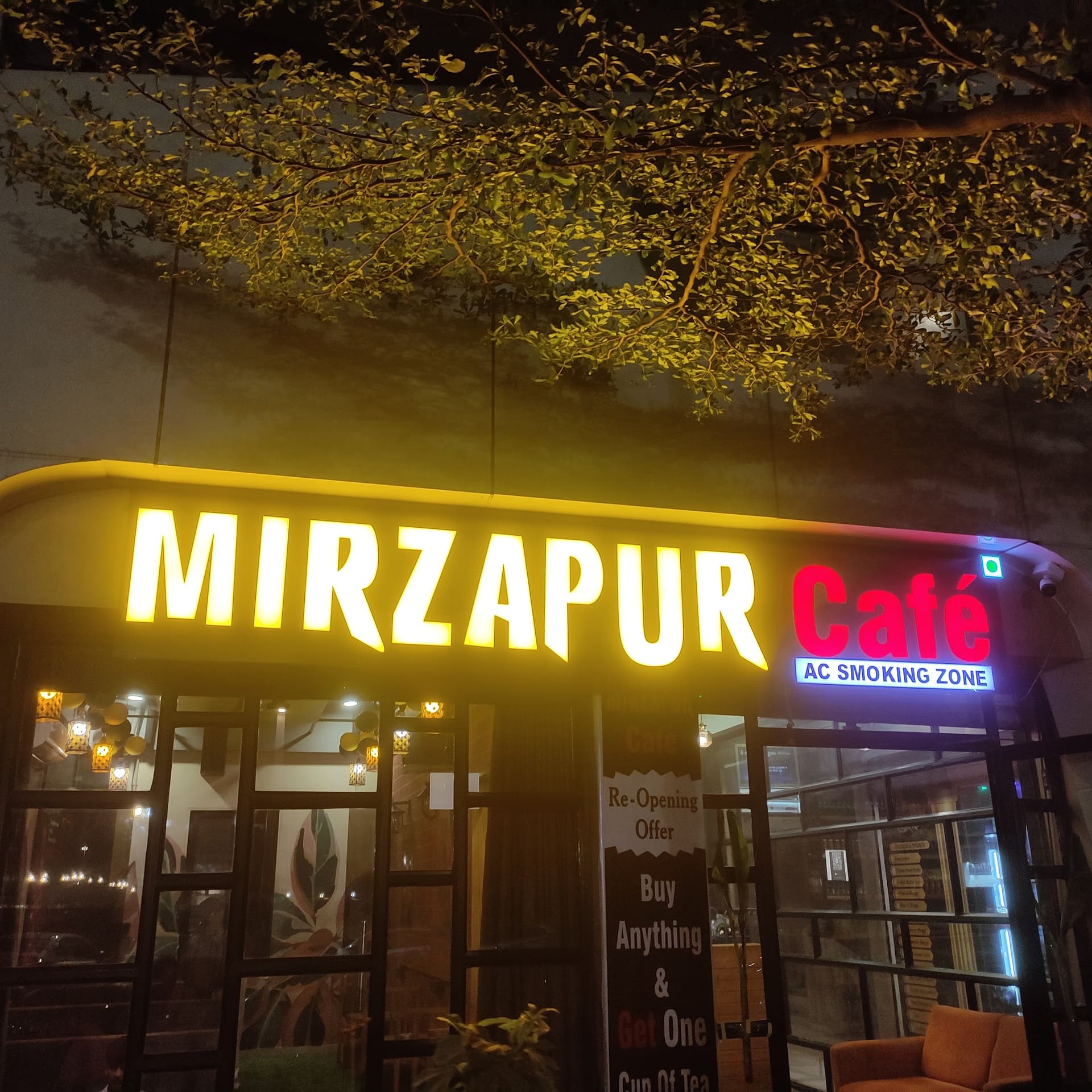 Mirzapur Cafe