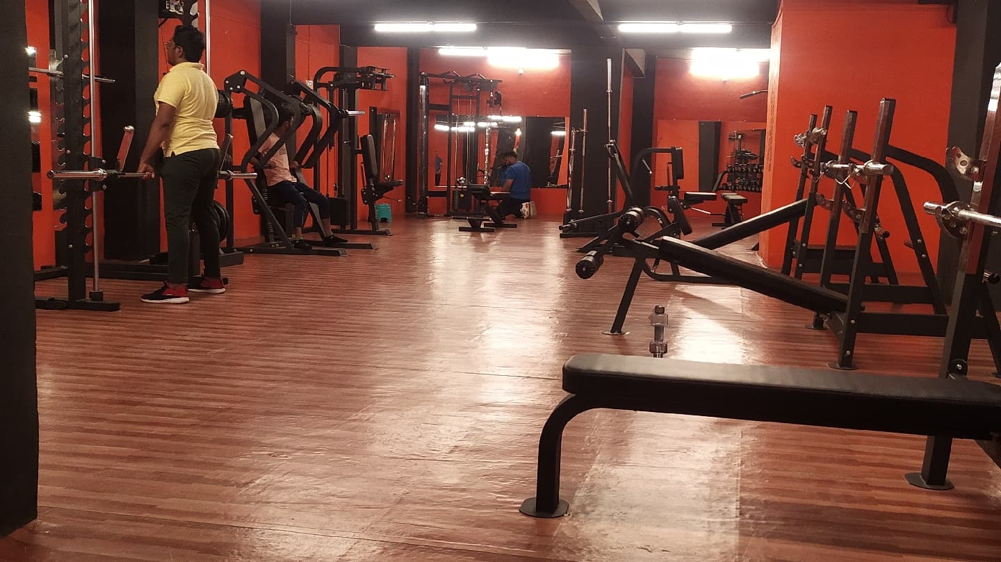 New Golds Gym - Best Gym Fitness Centre Health Club