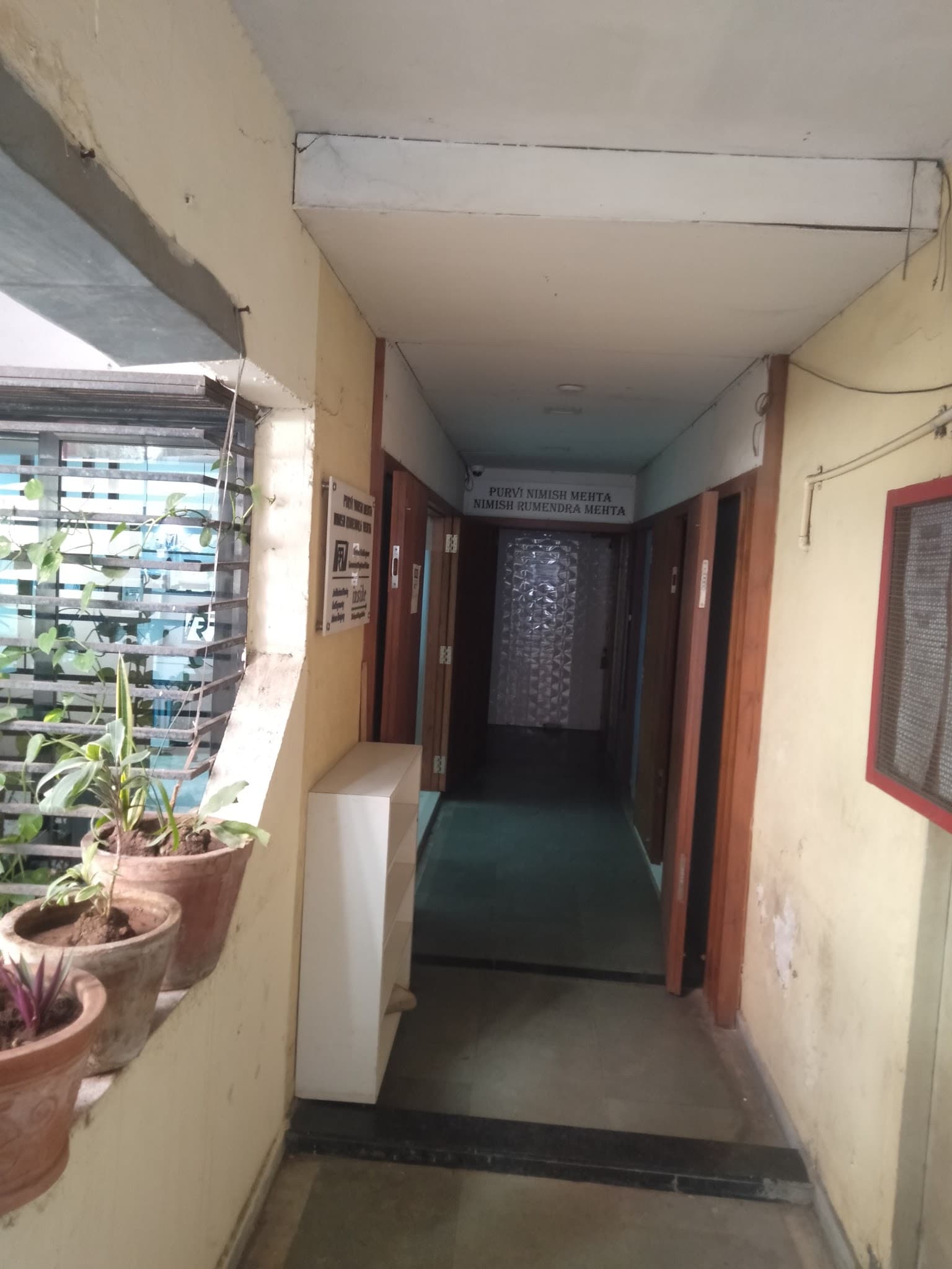 Nimish Rumendra Mehta / Inside