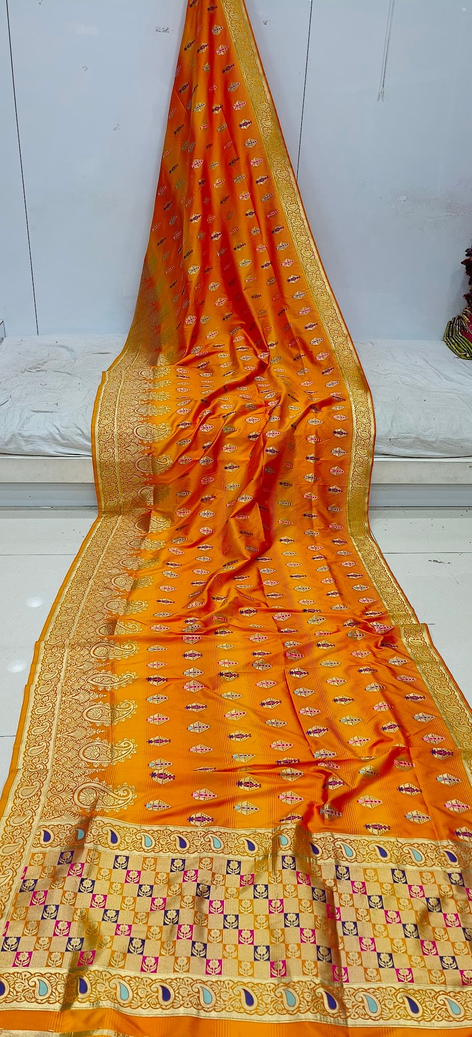 सूरत लोट सोट