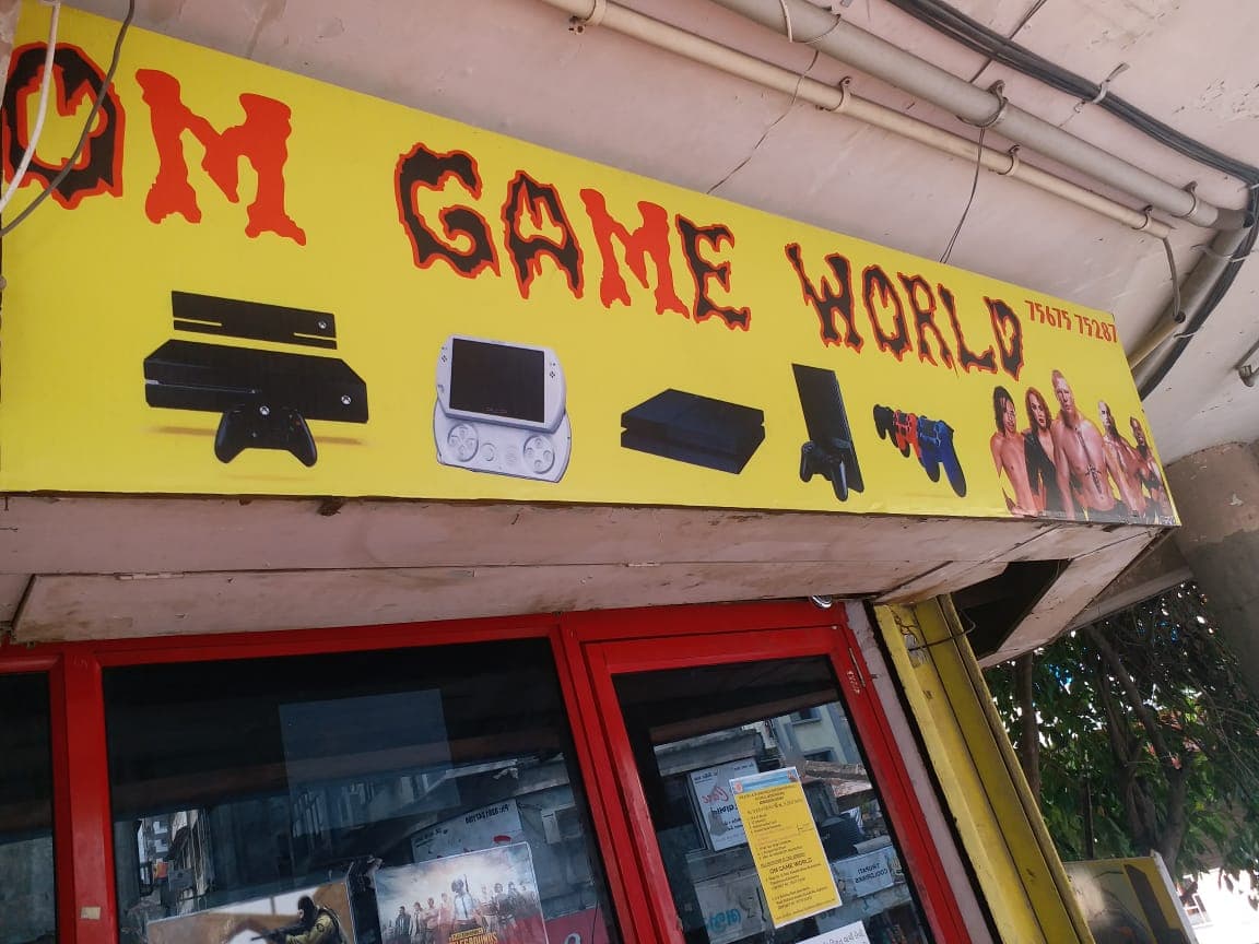Om Game World