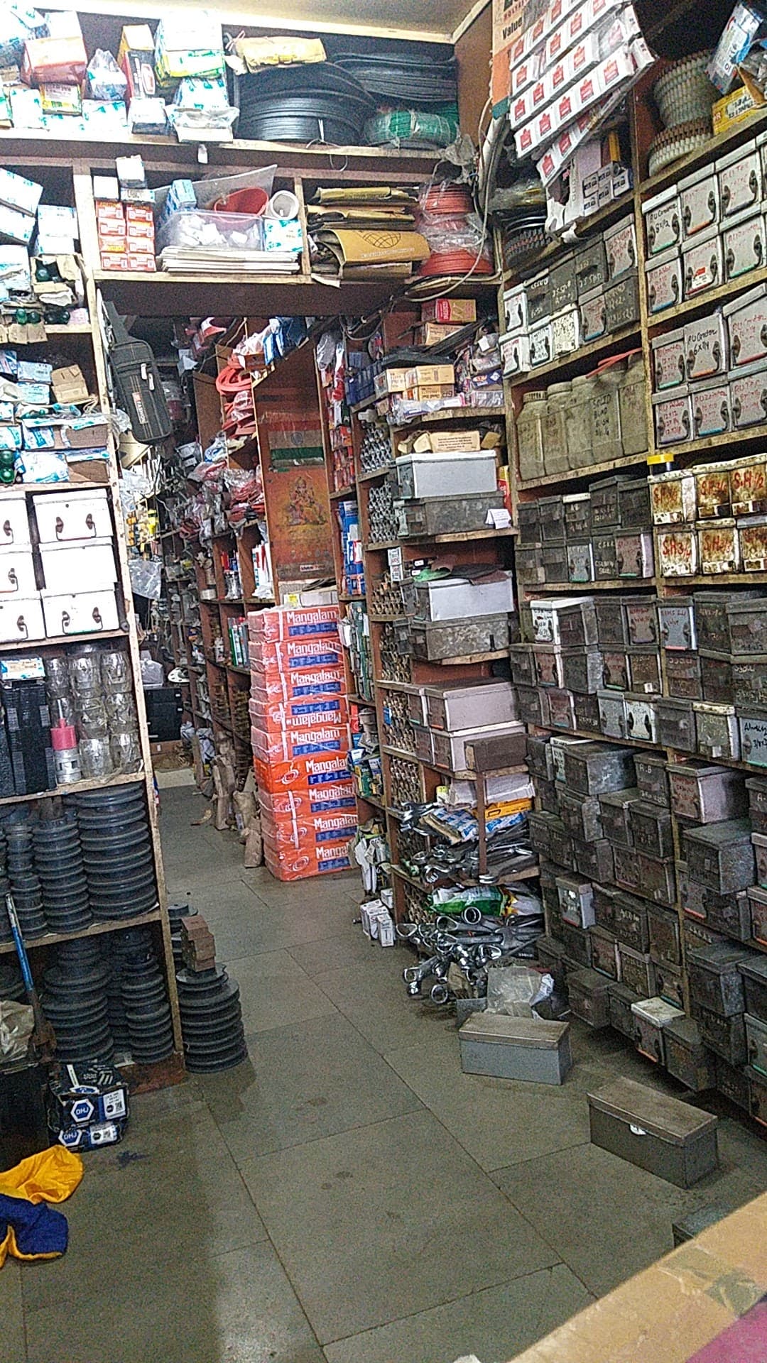 Parshwanath Suppliers