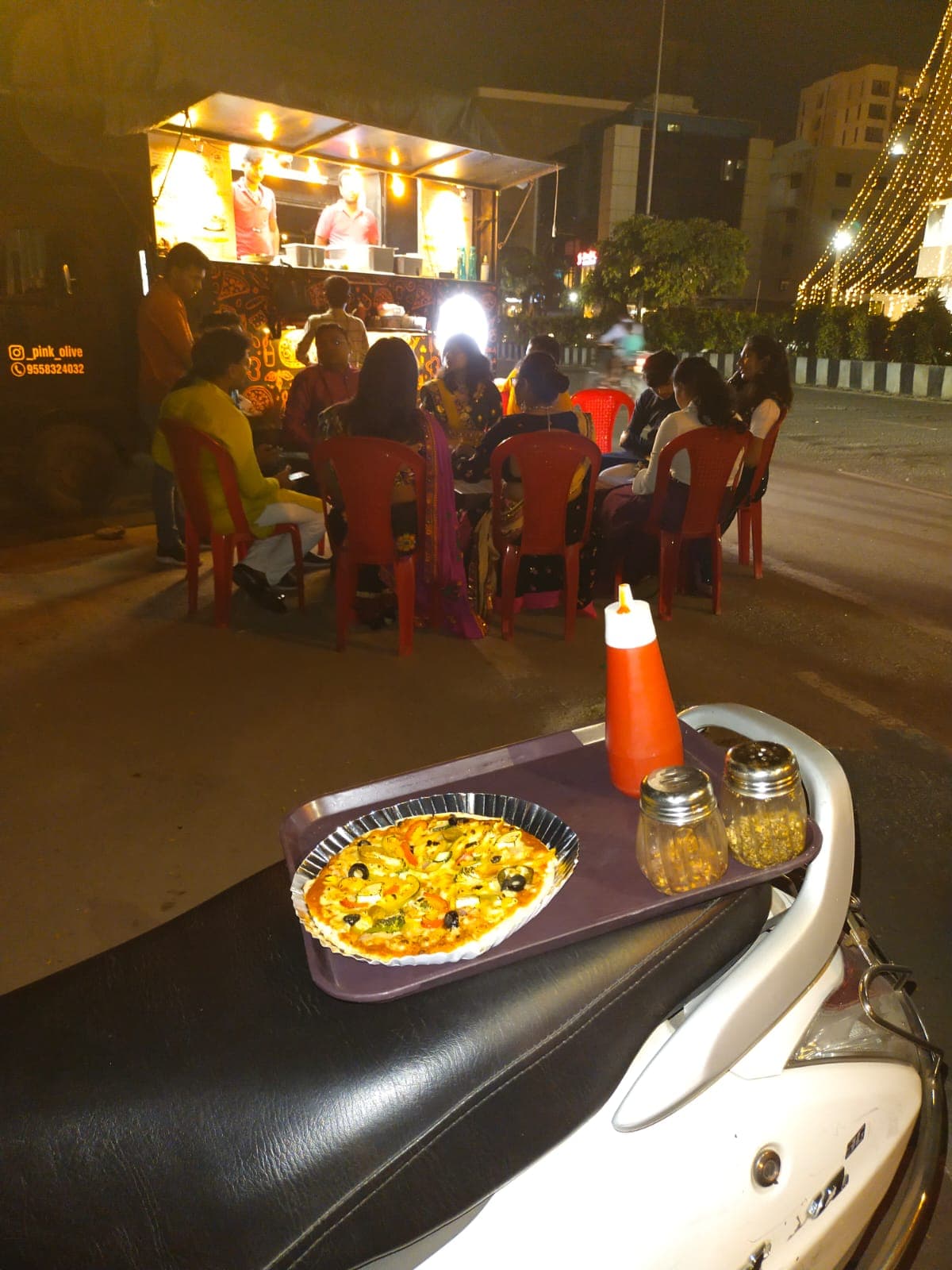 Pink Olive Food Truck