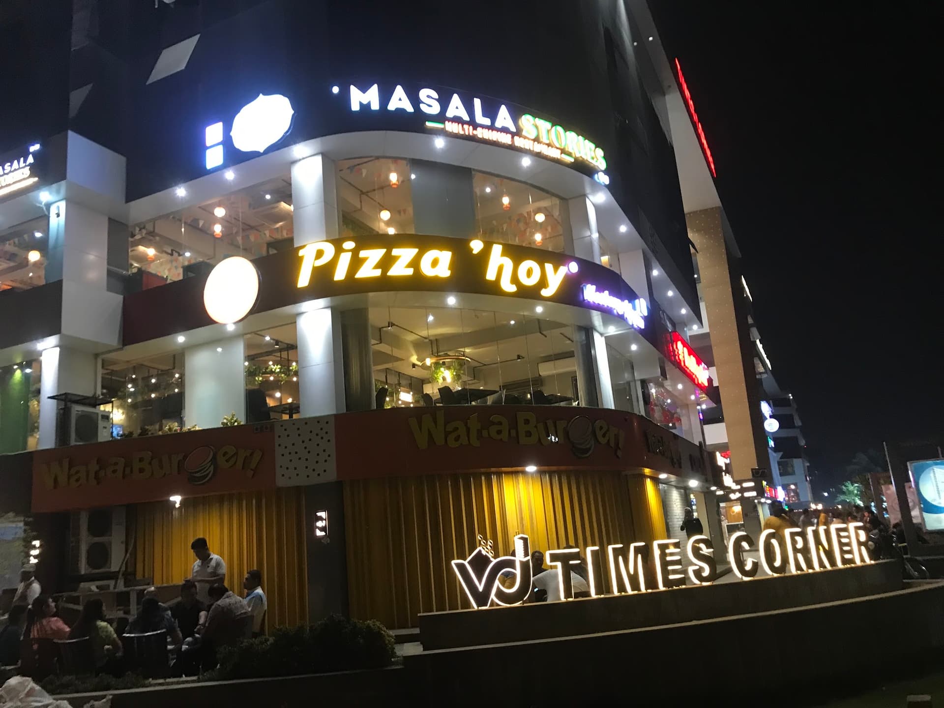 Pizza'hhoy Western style Pizza