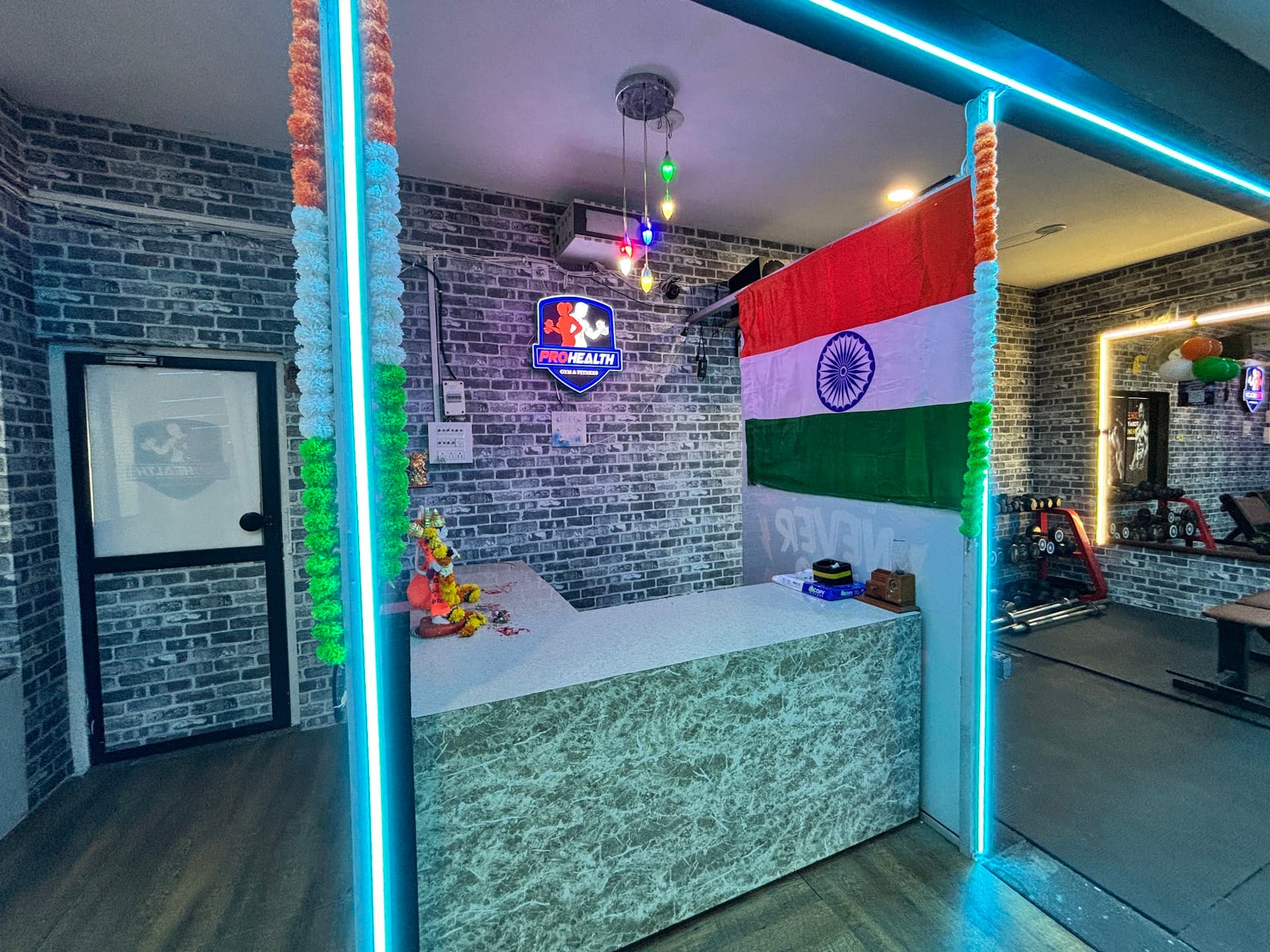 Pro Health Gym & Fitness