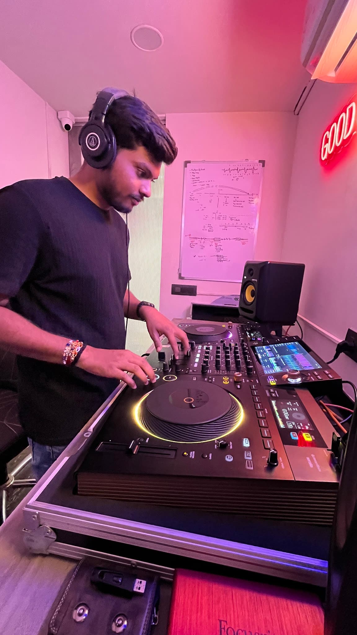 R Electro Dj Academy