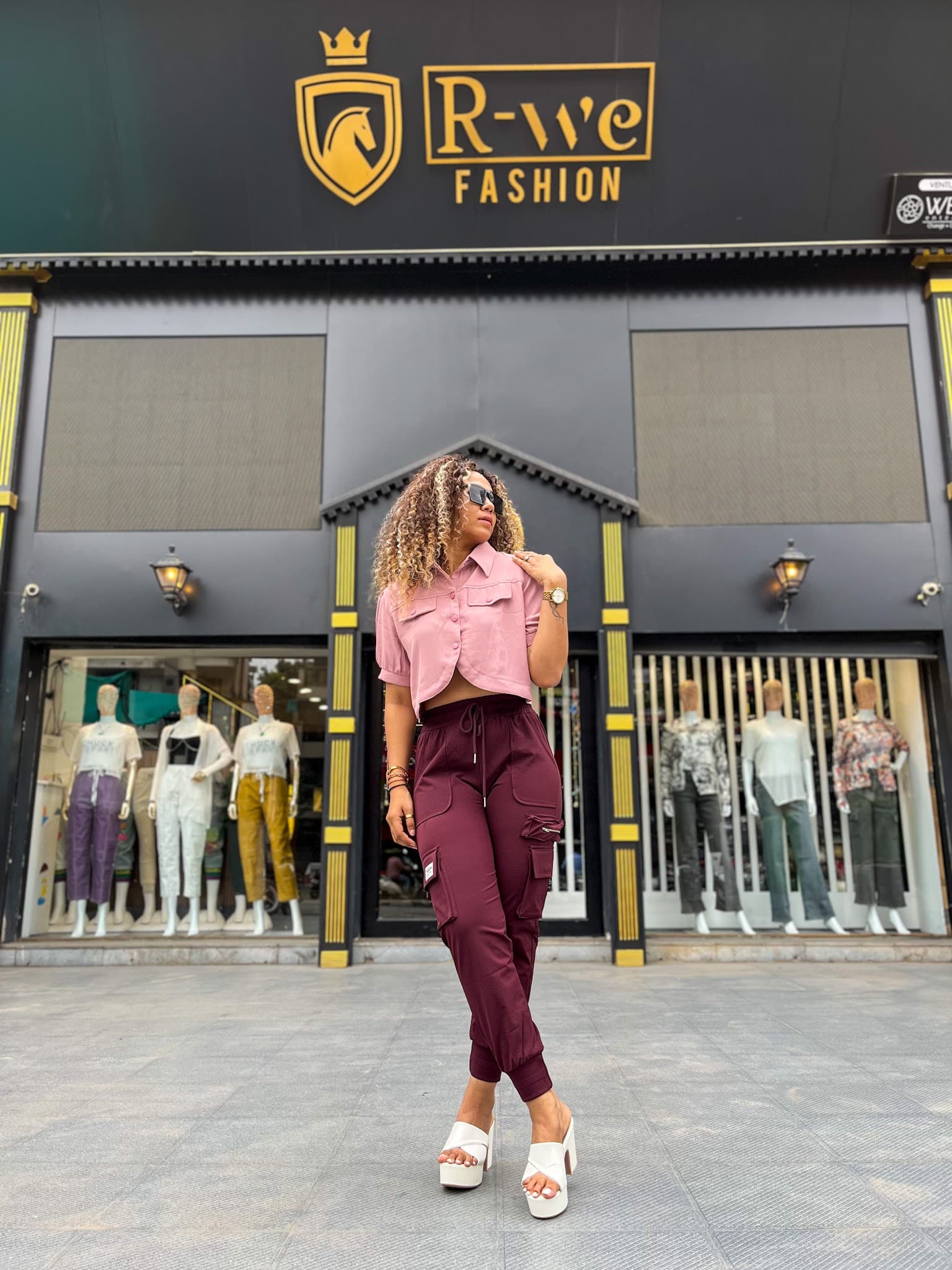 R We Fashion
