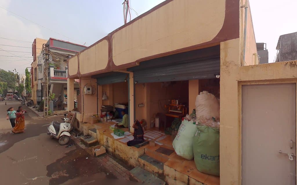 RADHE KRISHNA STUDIO