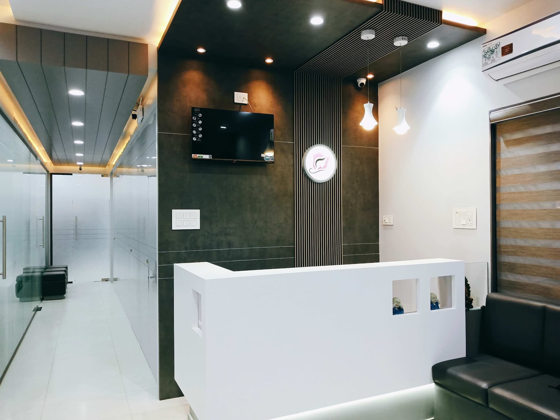 Radhe Skin-The Cosmetic Hub