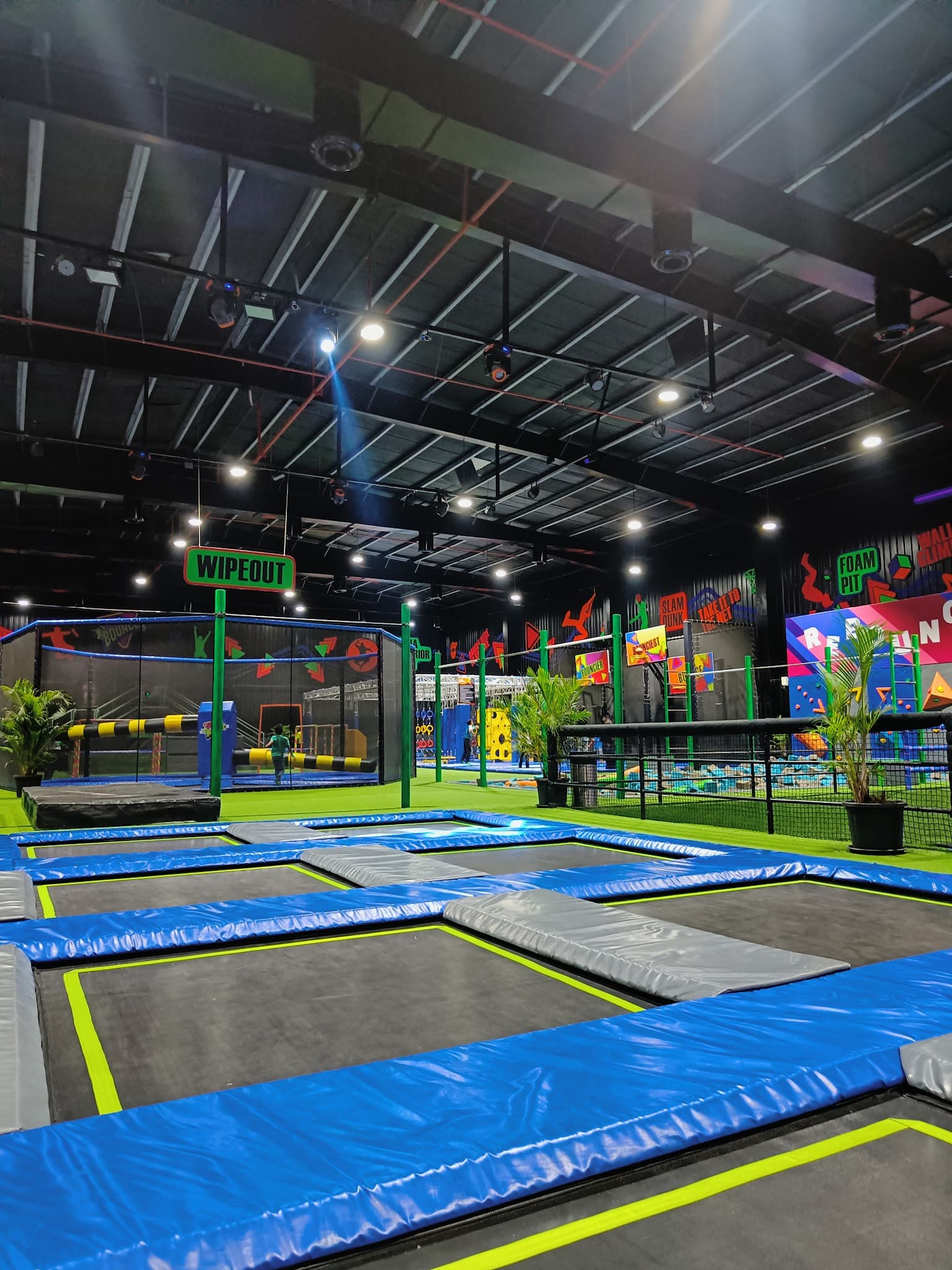 REBOUNCE! Fun Toh Yahaan Hai