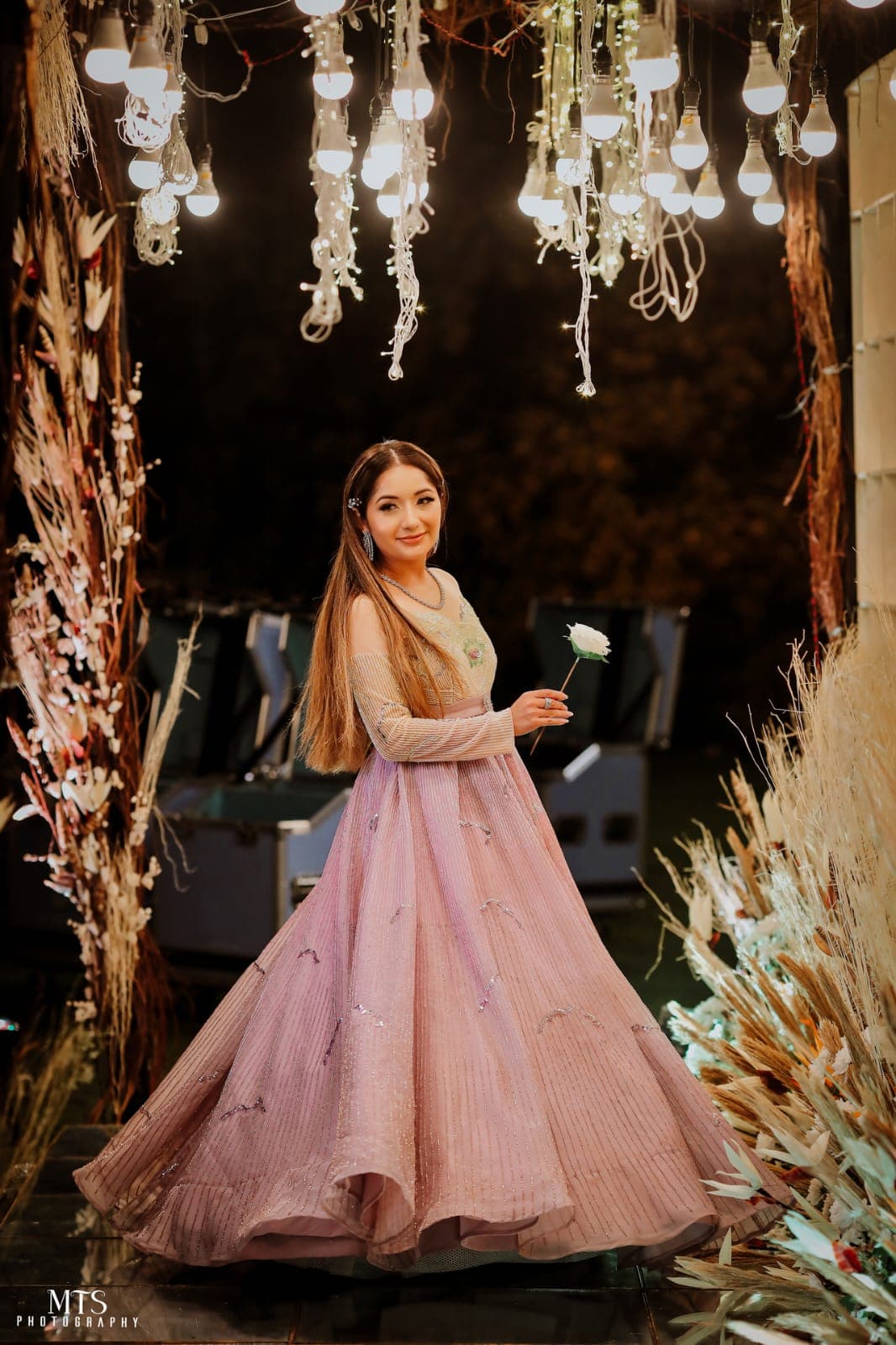 Red Carpet Events & Weddings