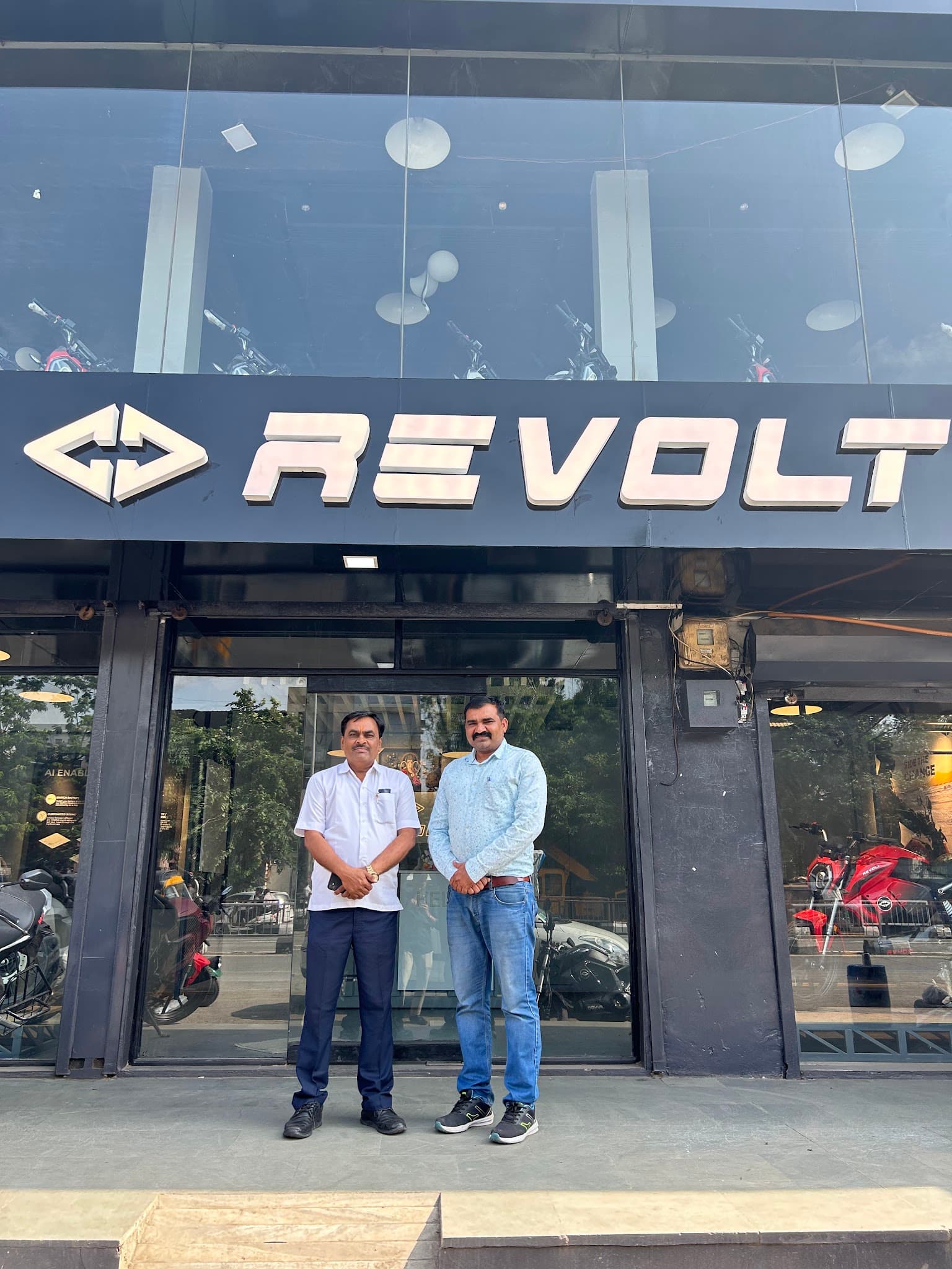 REVOLT HUB SURAT PANDESARA