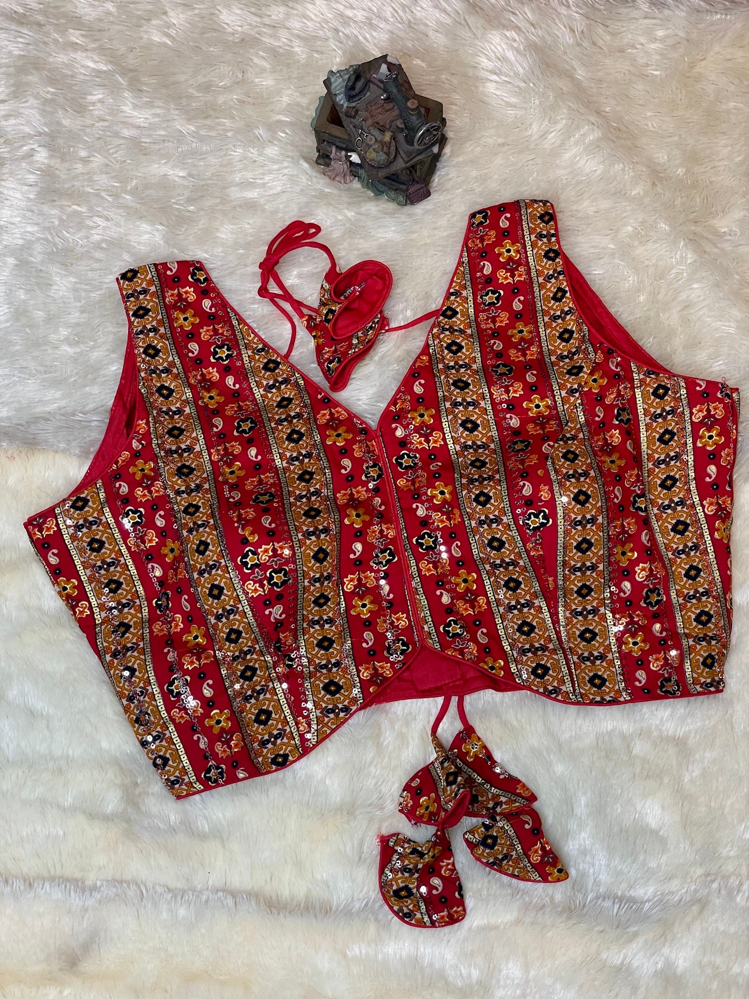 RICH LADDY ( WOMEN’S ETHNIC WEAR )