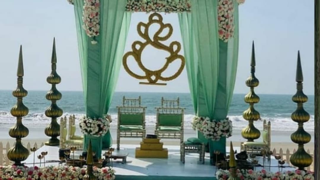 Royal Mandap Suppliers