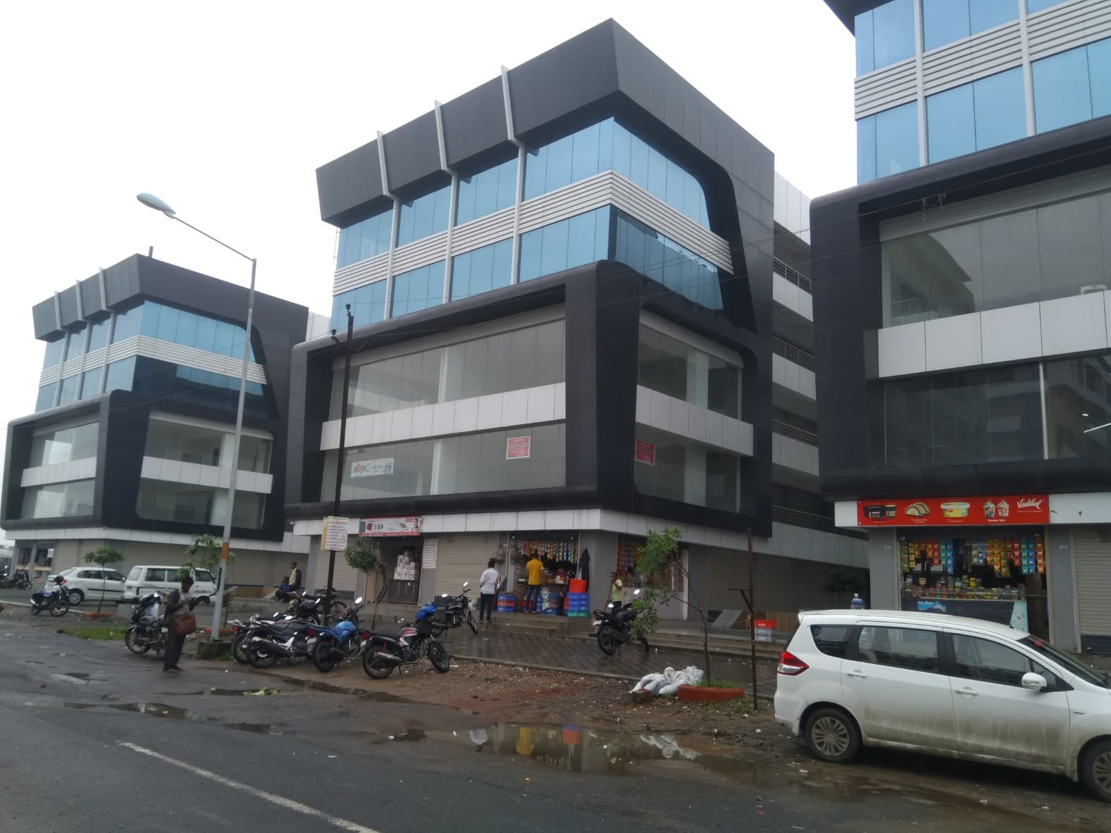 S.M. Property Solution