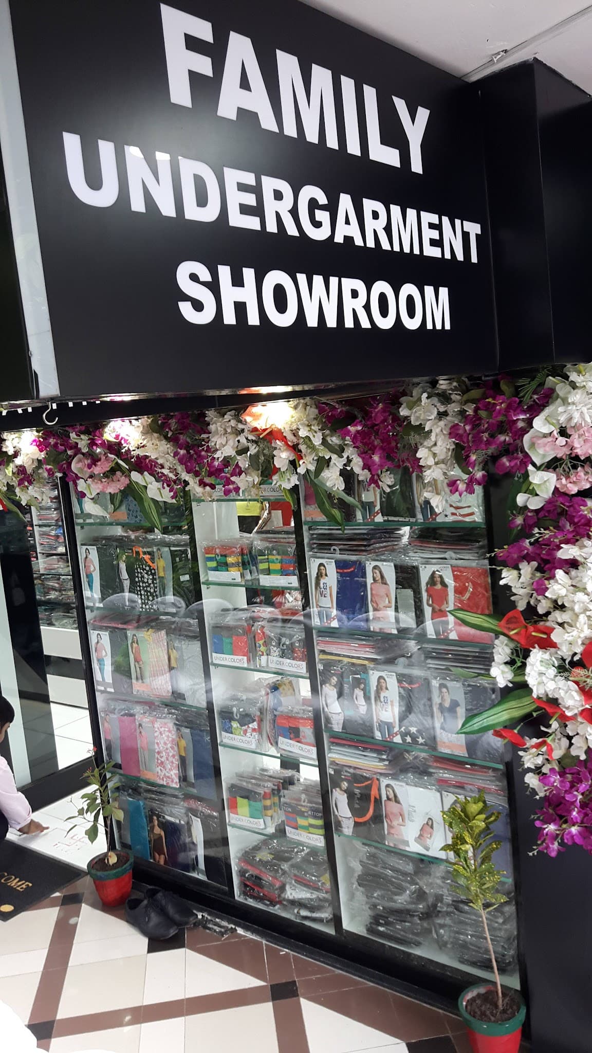 Sapphire (Jockey Exclusive)