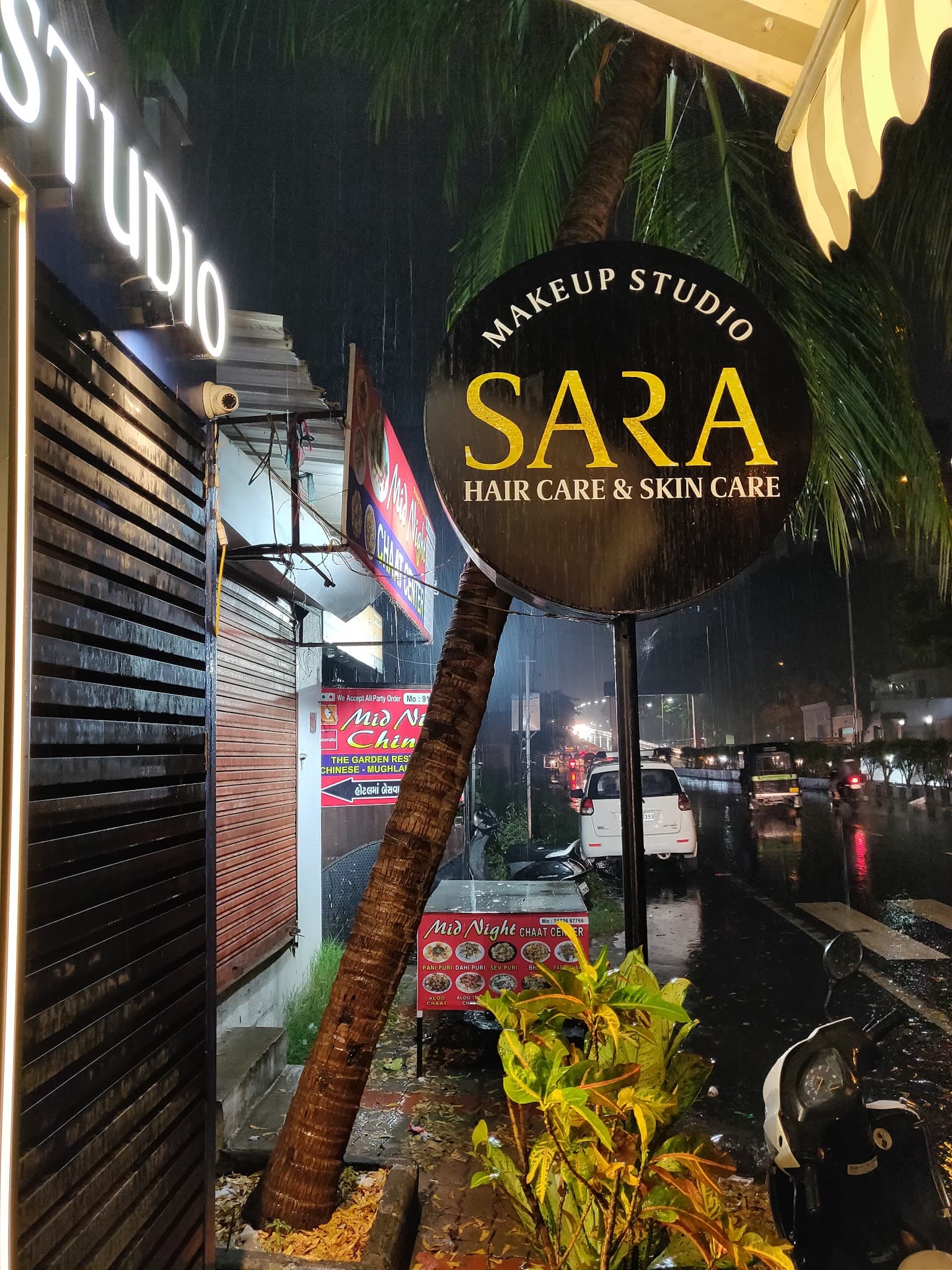 SARA MAKEUP STUDIO