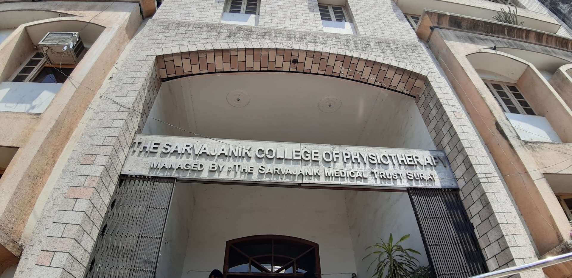 Sarvajanik College of Physiotherapy