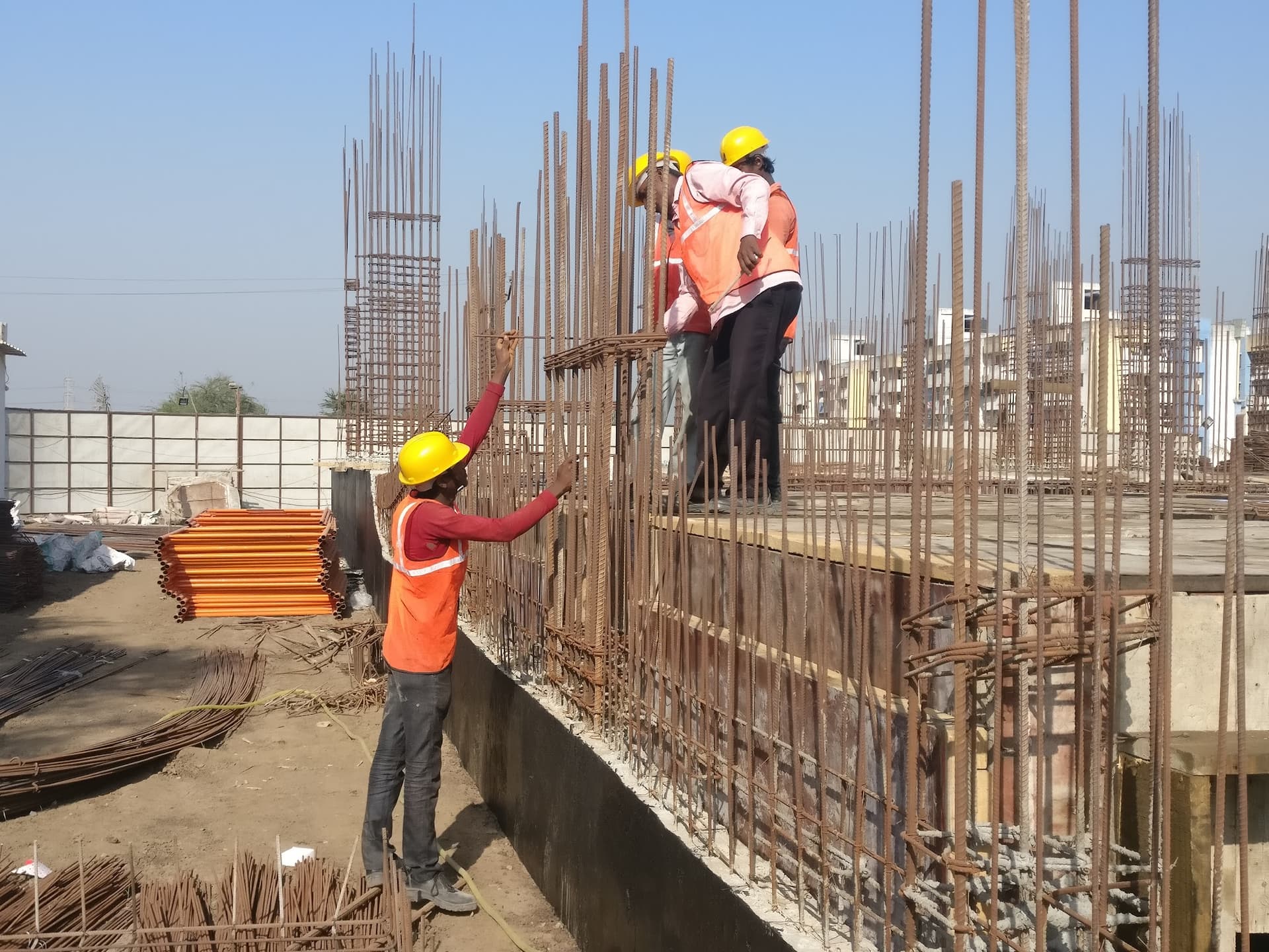 Shiv Samarth-2 | Shiv Someshwar Group | 3 BHK Flats In Pal Adajan Surat