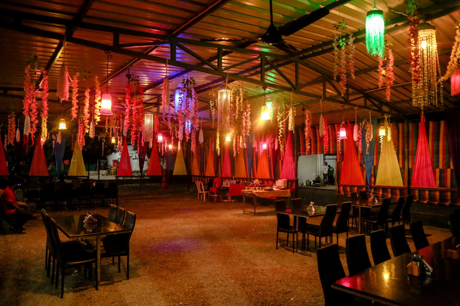 Shree Hari Villa Garden Restaurant