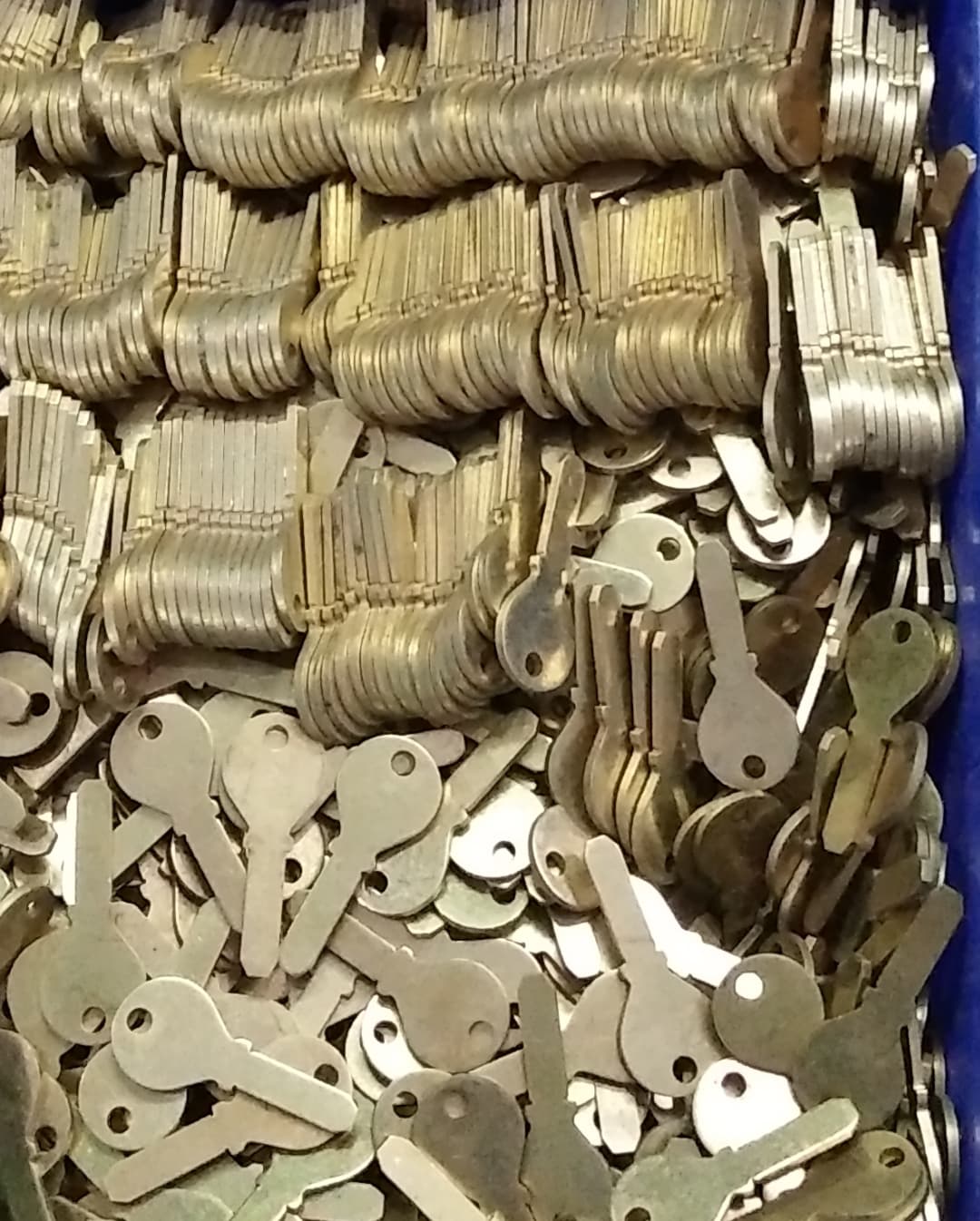 SHREE LIBON METAL CRAFT -KEYS & LOCKS MANUFACTURER