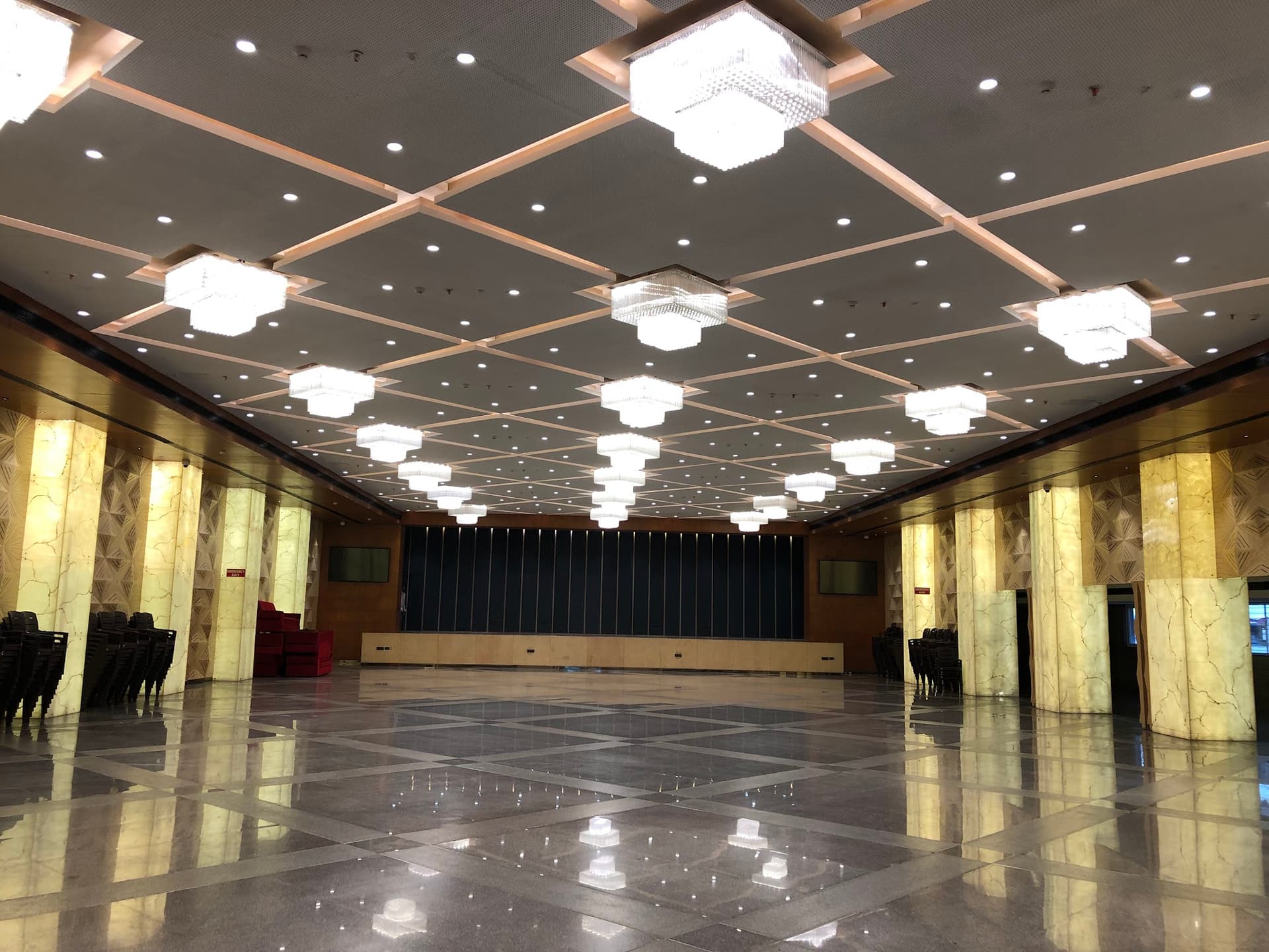 Shree Surati Modh Vanik Samaj Wadi