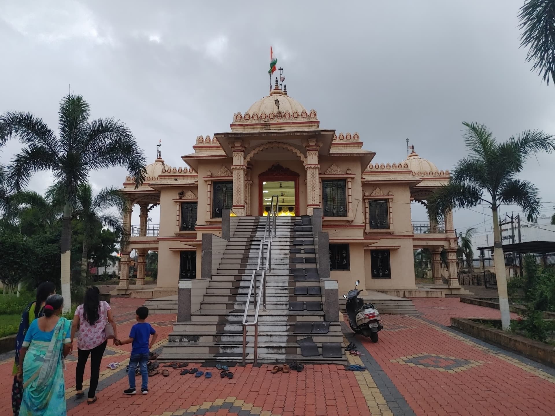 Shree Swami Narayan Mandir