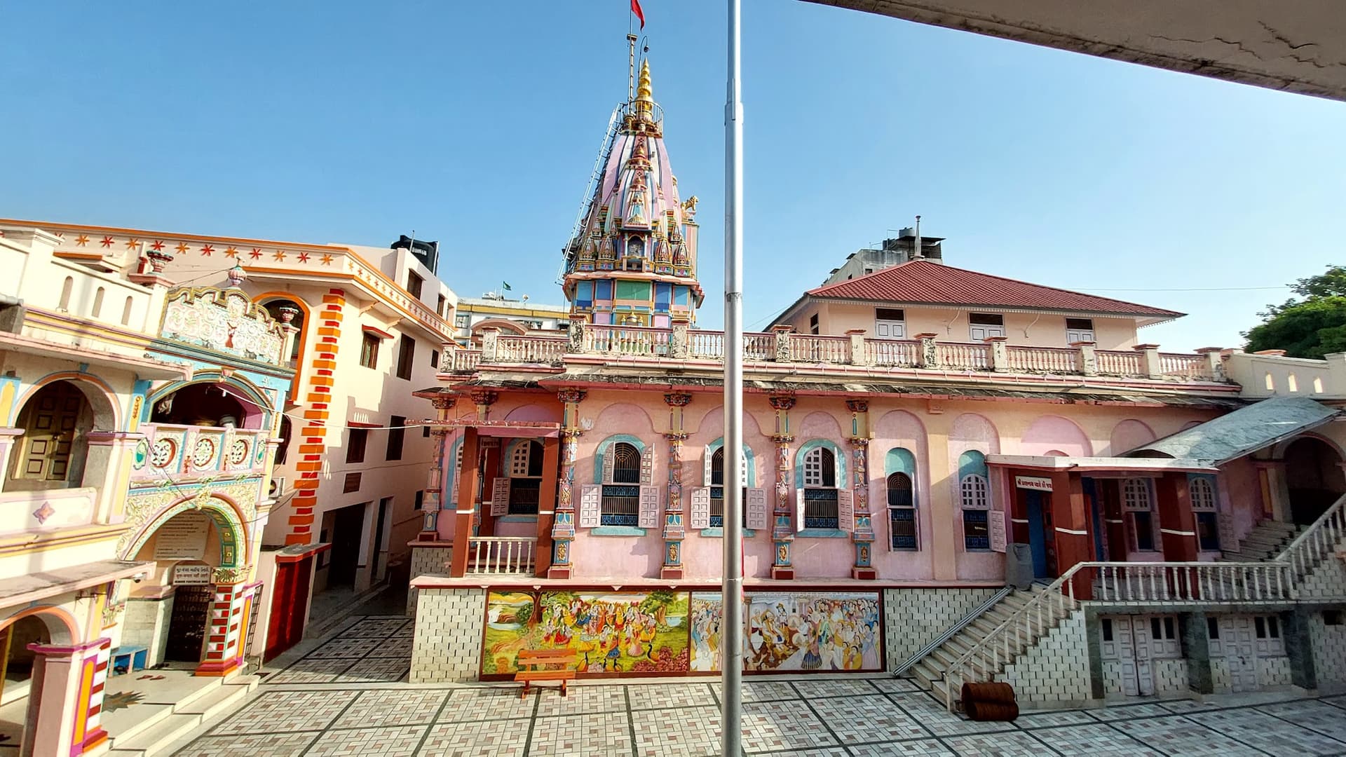 Shri 5 Mahamangalpuri Dham