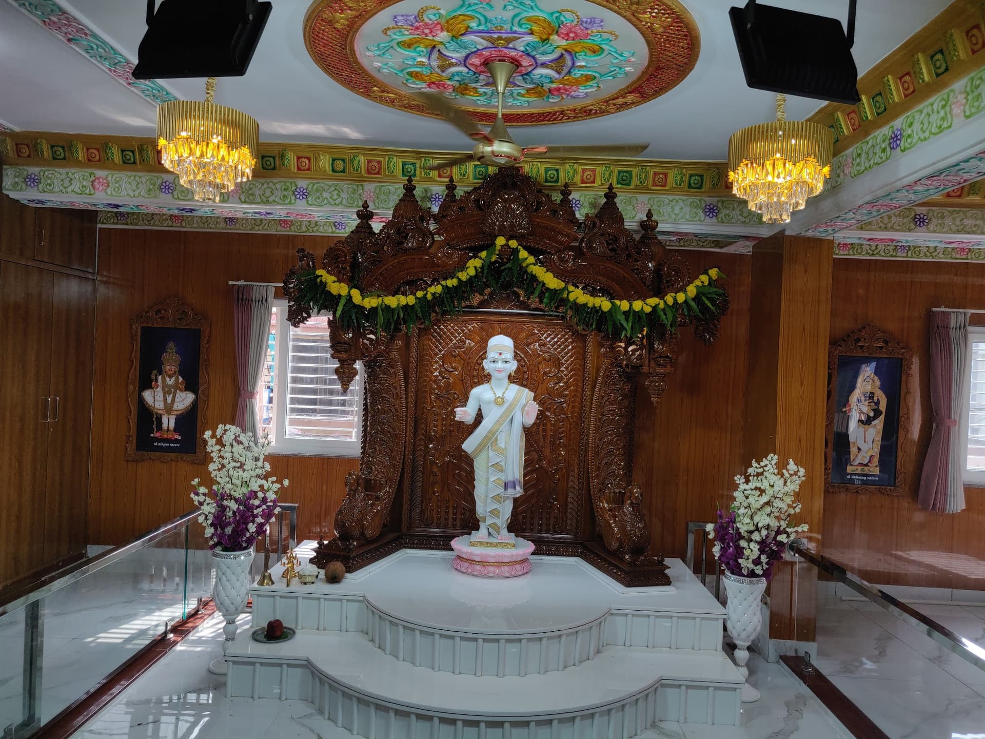 Shri Swaminarayan Sanskar Mandir