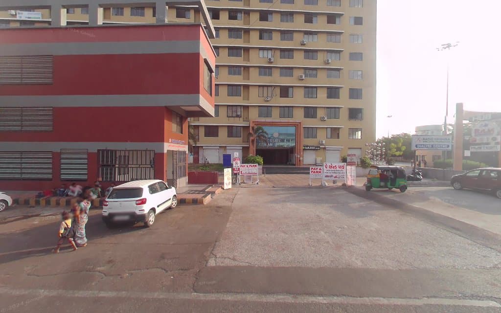 SIRAJ KHAN "The Professional Logo Designer"