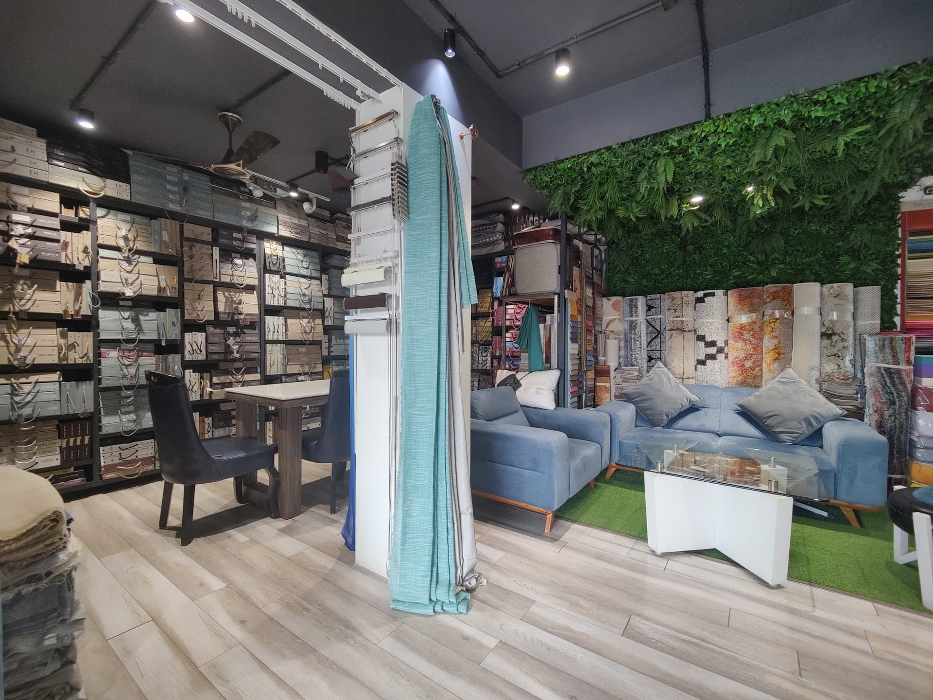 Sleepwell Shoppe - Sudama Chowk Surat