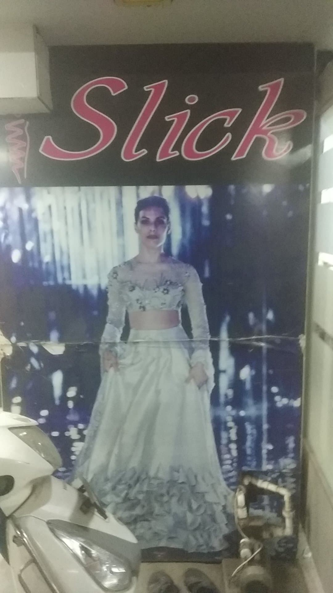 Slick Female Dress Designer
