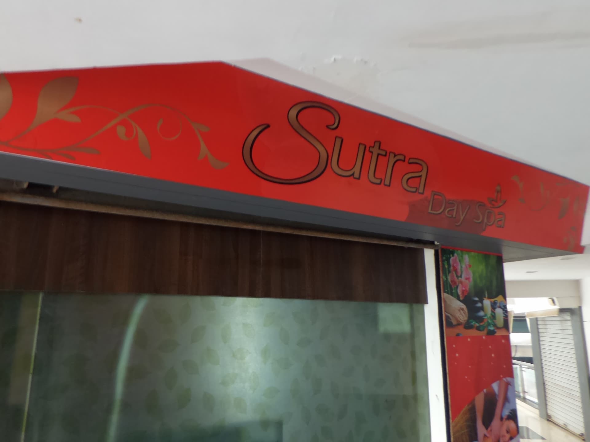 Sutra Day Spa in Surat Massage in Surat