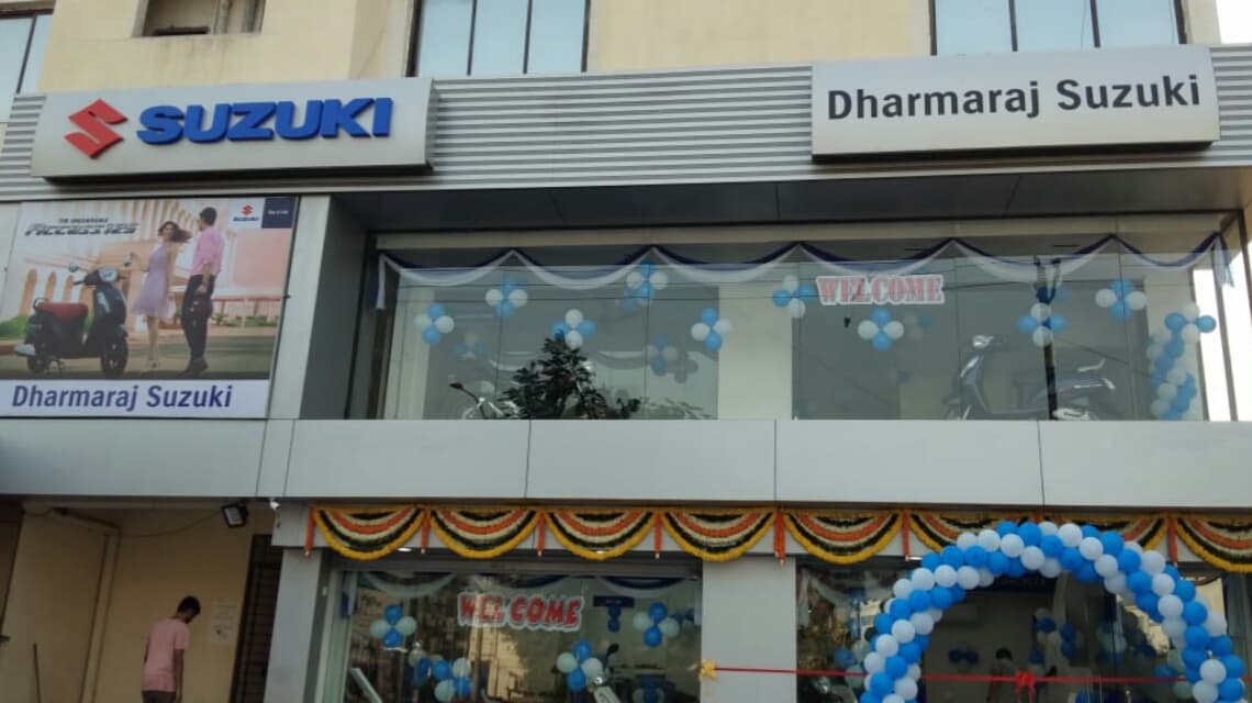 Suzuki Motorcycle (Dharmaraj Suzuki Surat Jahangirpura)
