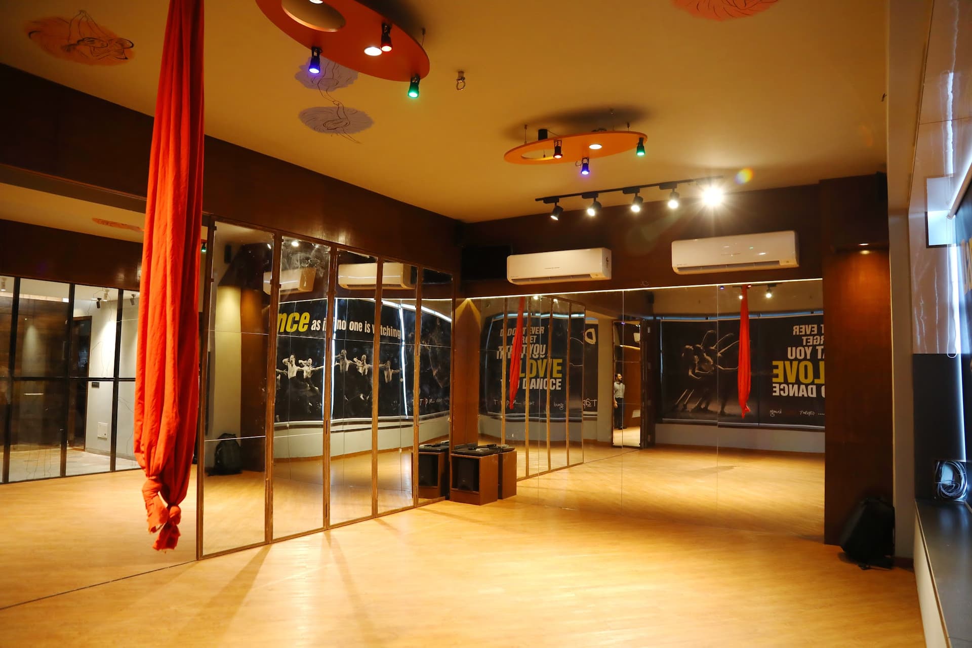 Tap In... Sapan"S dance Lounge