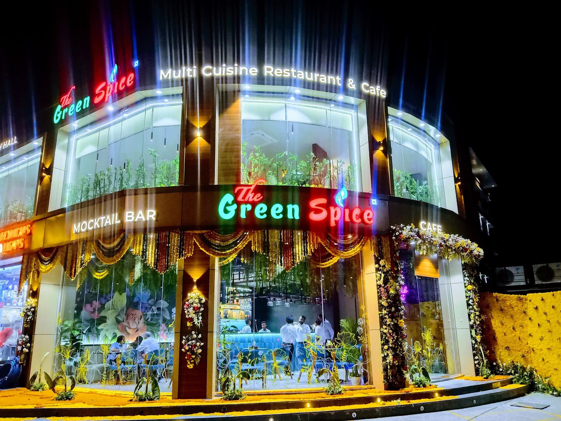 The Green Spice Multicuisine Restaurant & Cafe