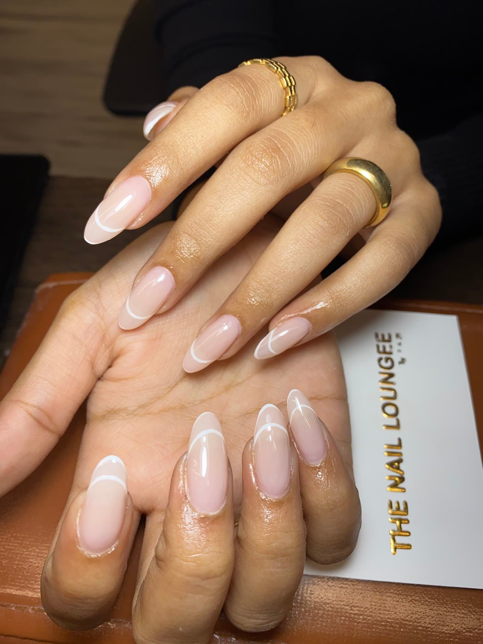 The Nail Loungee by P&M