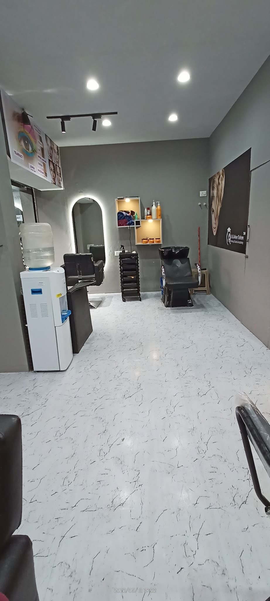 U & Mee Salon Makeup Studio & Academy