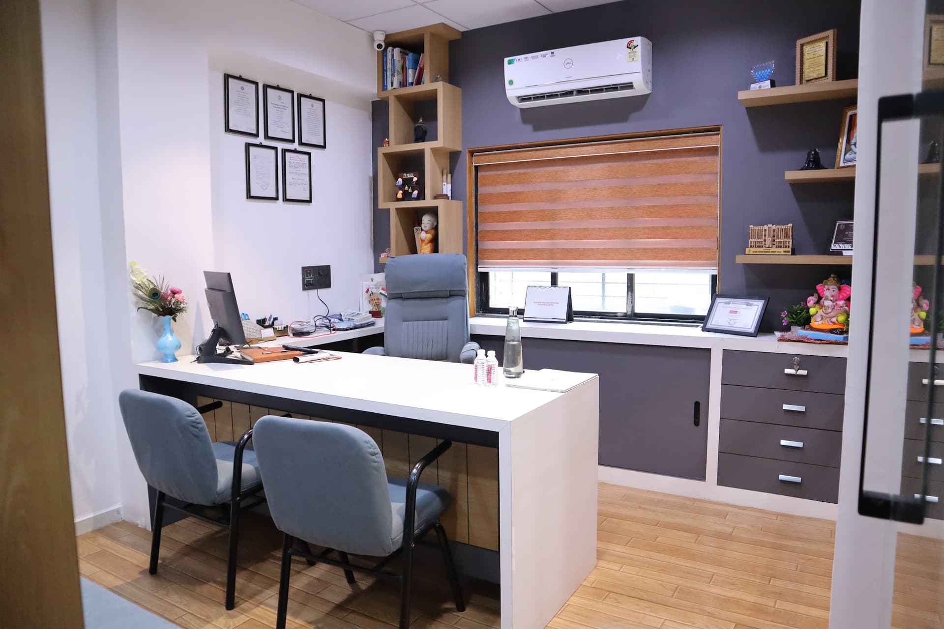 Universal Consultancy