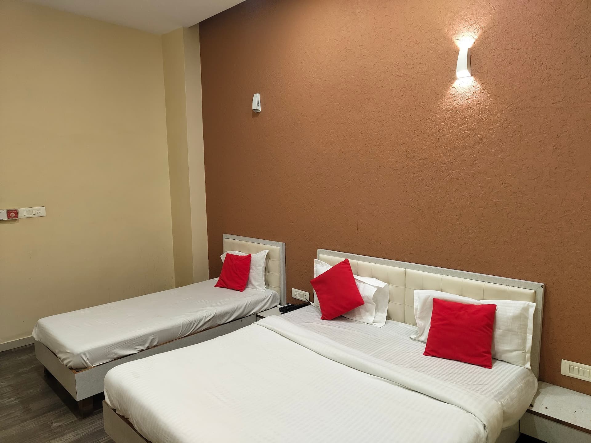 Utsav Banquet and Rooms