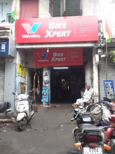 Valvoline Bike Xpert - Jay Ambe Auto Service