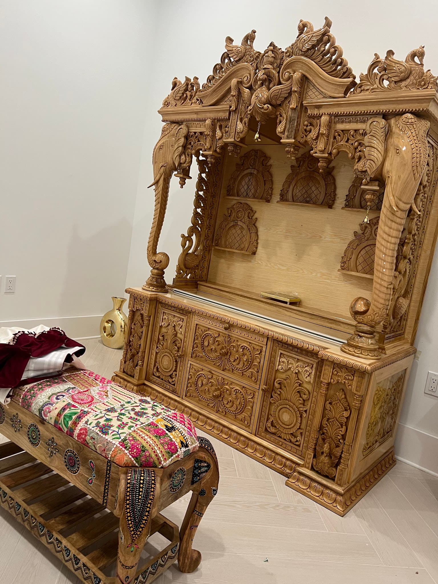 VARDHMANPARCEL SERVICE / VPS WORLDWIDE