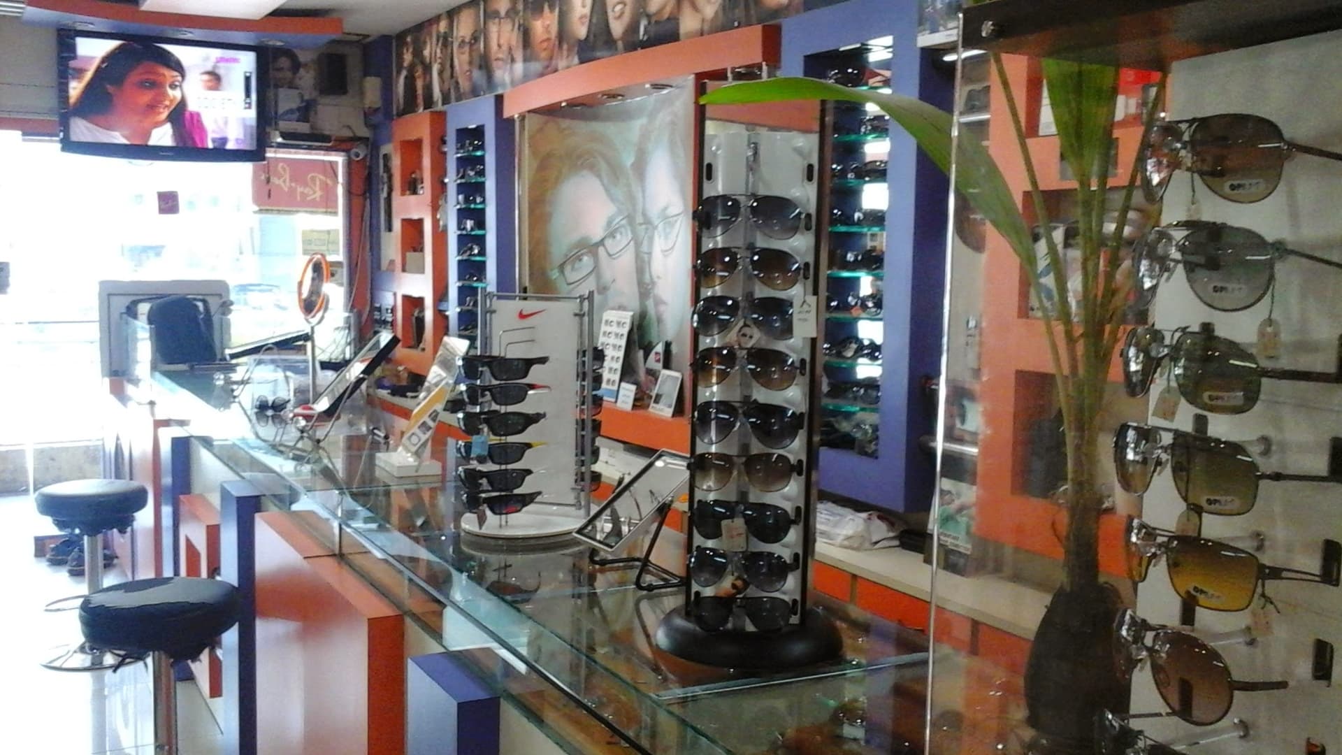 Yogi Darshan Chashmaghar