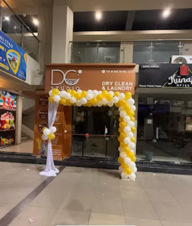 DC STUDIO DRY CLEAN AND LAUNDRY