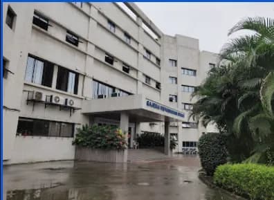 Gajera International School