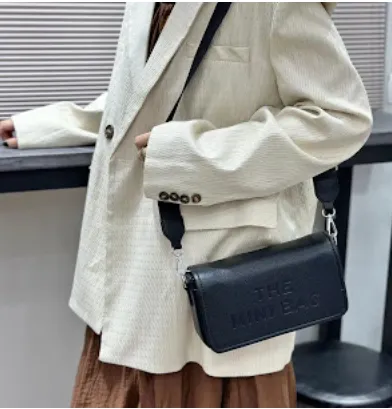 Look @ Me Fashion Bag Studio