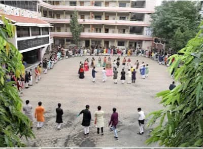 P P Savani Vidhya Bhavan