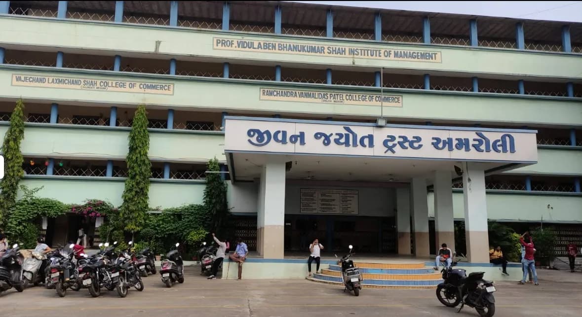 R.V. Patel College Of Commerce & V.L.Shah college of commerce